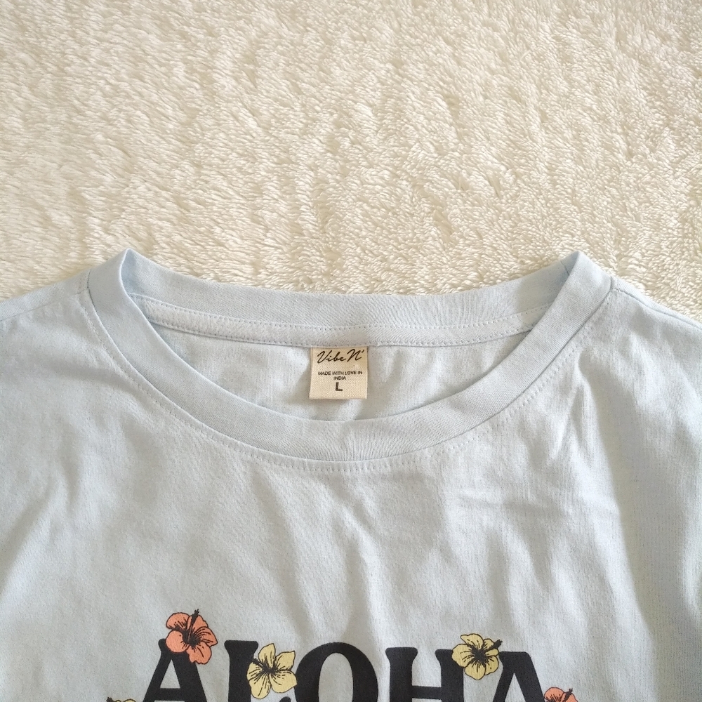 Vibe N' "ALOHA"🤙 Graphic Tee - NWT - Picture 4 of 14